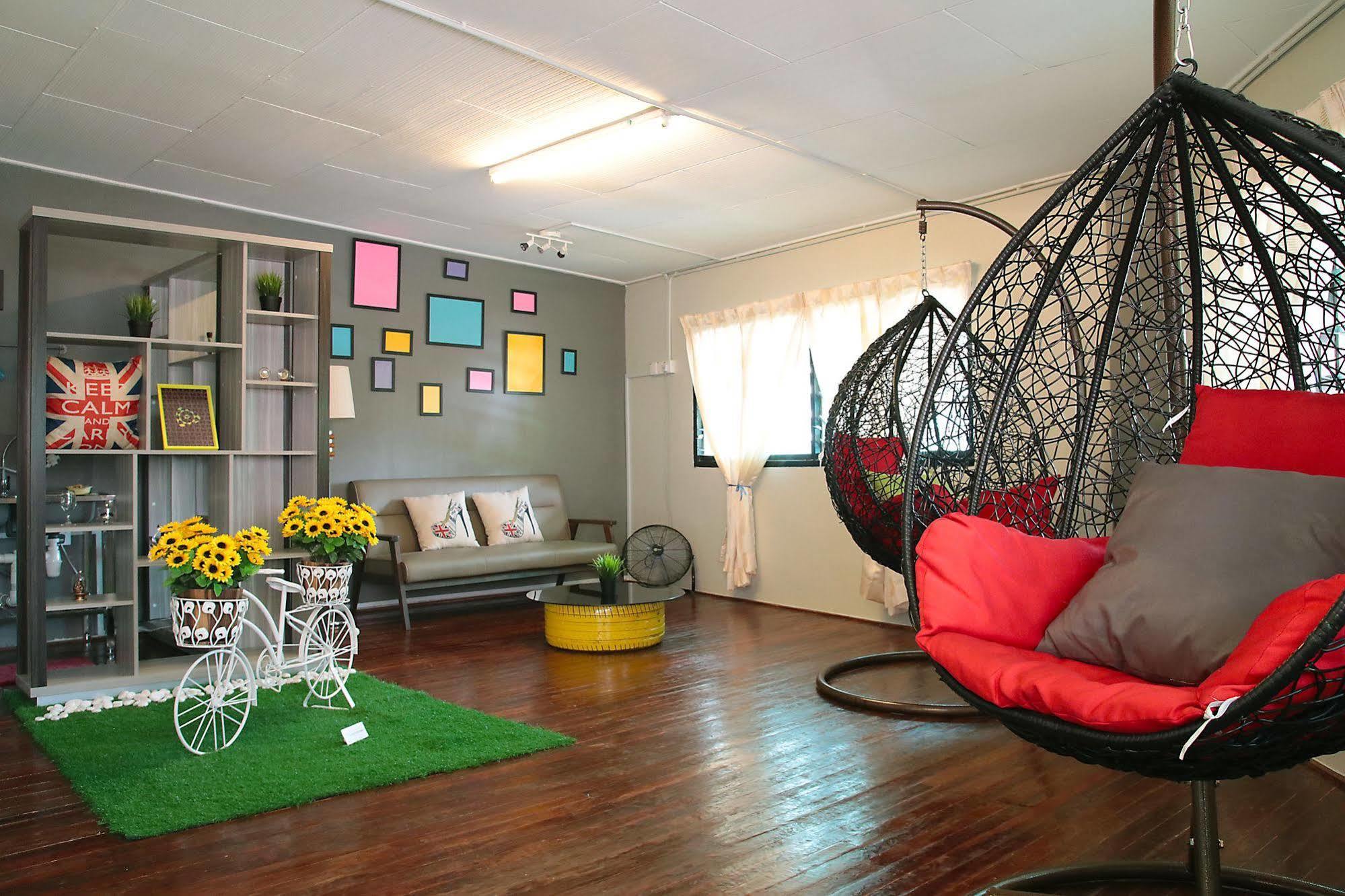 The Bunk By Olive Hostel Malacca Bagian luar foto