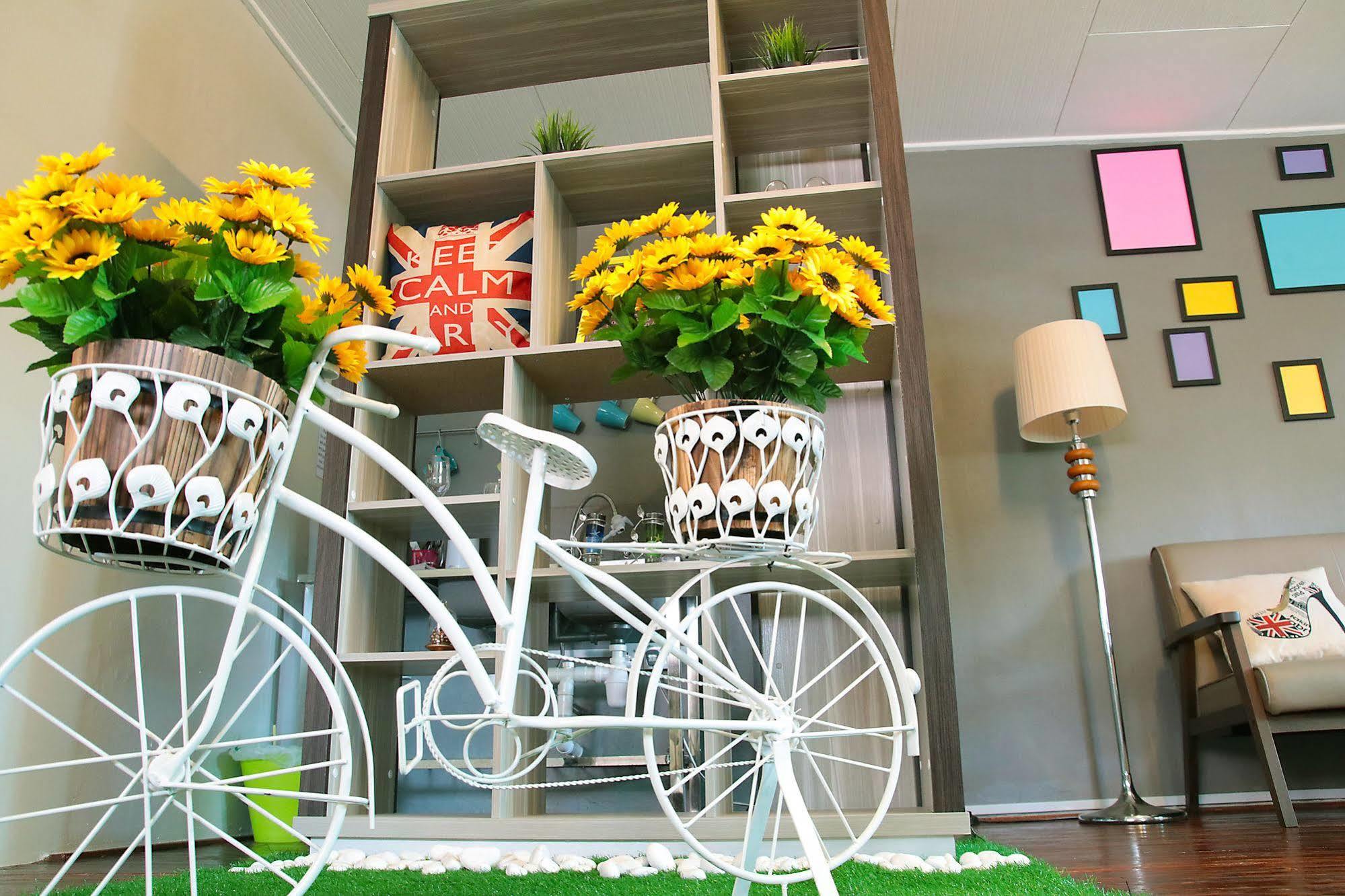 The Bunk By Olive Hostel Malacca Bagian luar foto